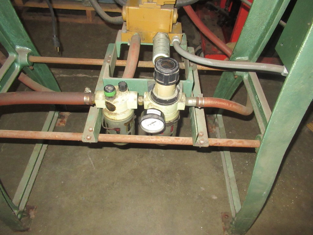Chicago Riveting Machine - Model 172 - Image 7
